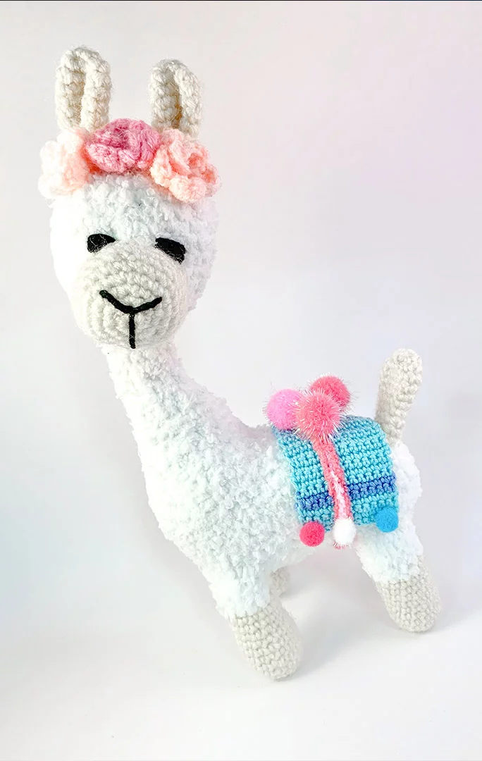 White Llama Knitted Toy - Image 2