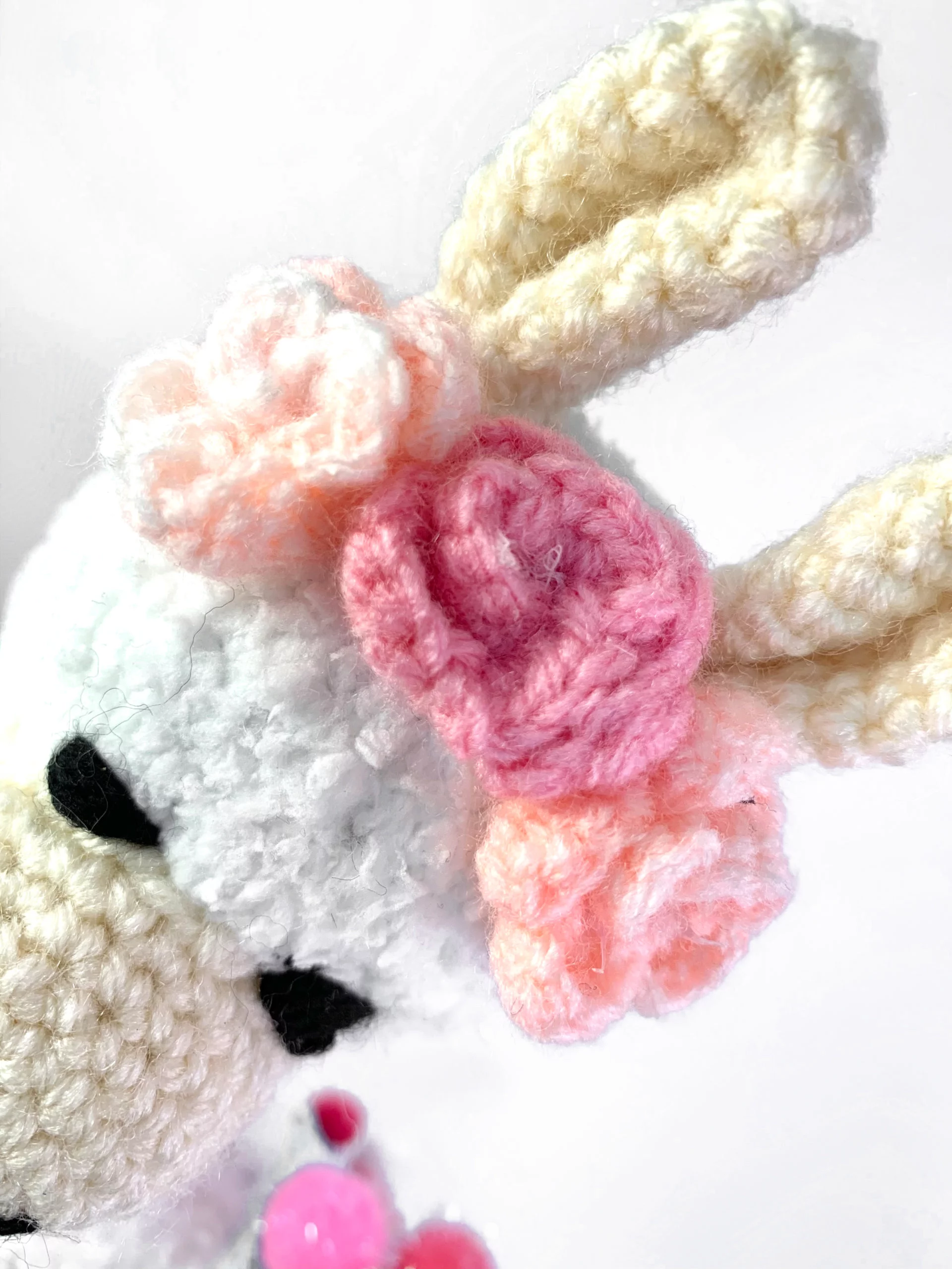 White Llama Knitted Toy - Image 3